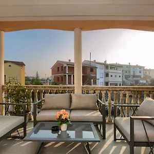 Vukadin Apartment