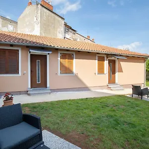 Apartament Leonardo&mak, Pula